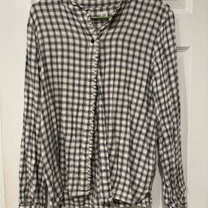 Black and White Plaid Button-Up Shirt